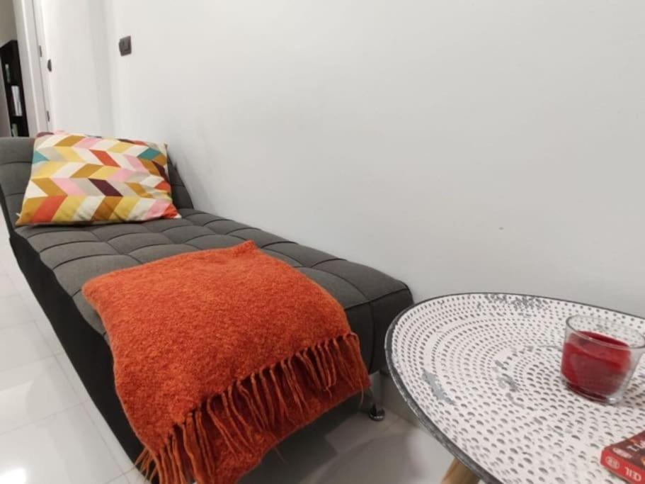 Apartament Modern Spacious In Center Of Malaga