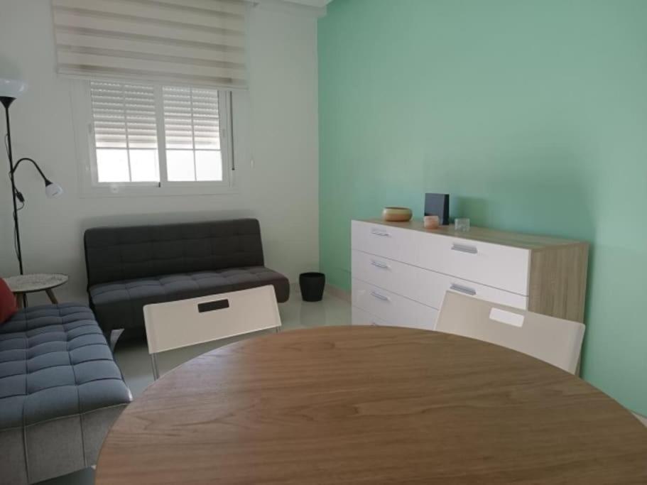 Apartament Modern Spacious In Center Of Malaga