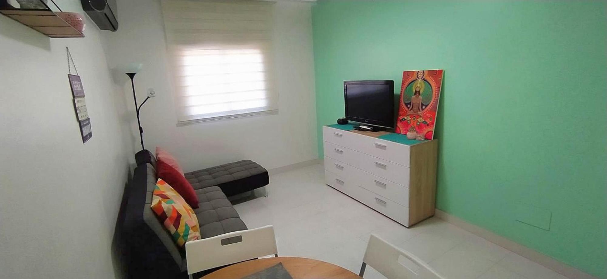 Apartament Modern Spacious In Center Of